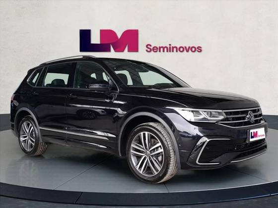 VOLKSWAGEN TIGUAN 2.0 300 TSI GASOLINA ALLSPACE R-LINE AUTOMÁTICO VOLKSWAGEN TIGUAN 2.0 300 TSI GASOLINA ALLSPACE R-LINE AUTOMÁTICO